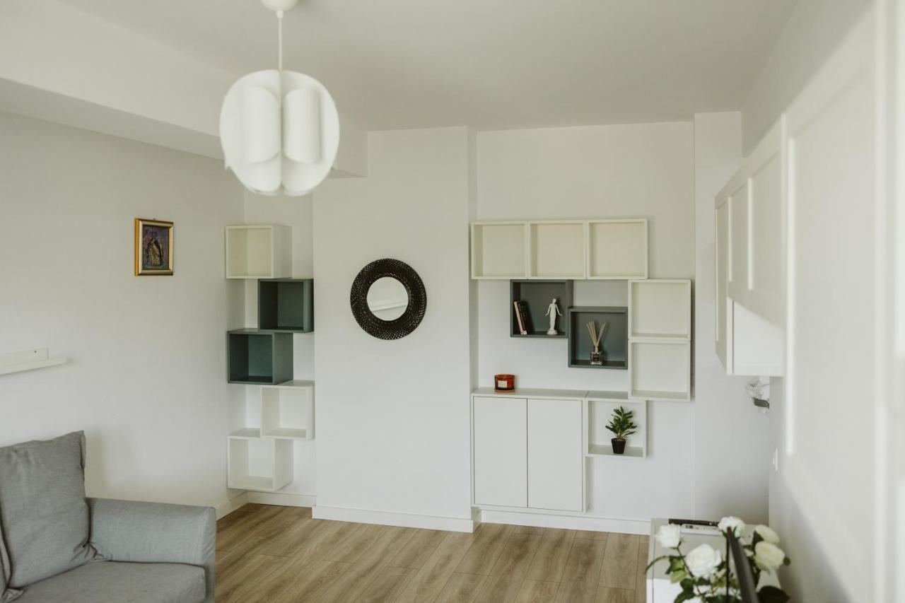 Pure Apartment Bucarest Extérieur photo